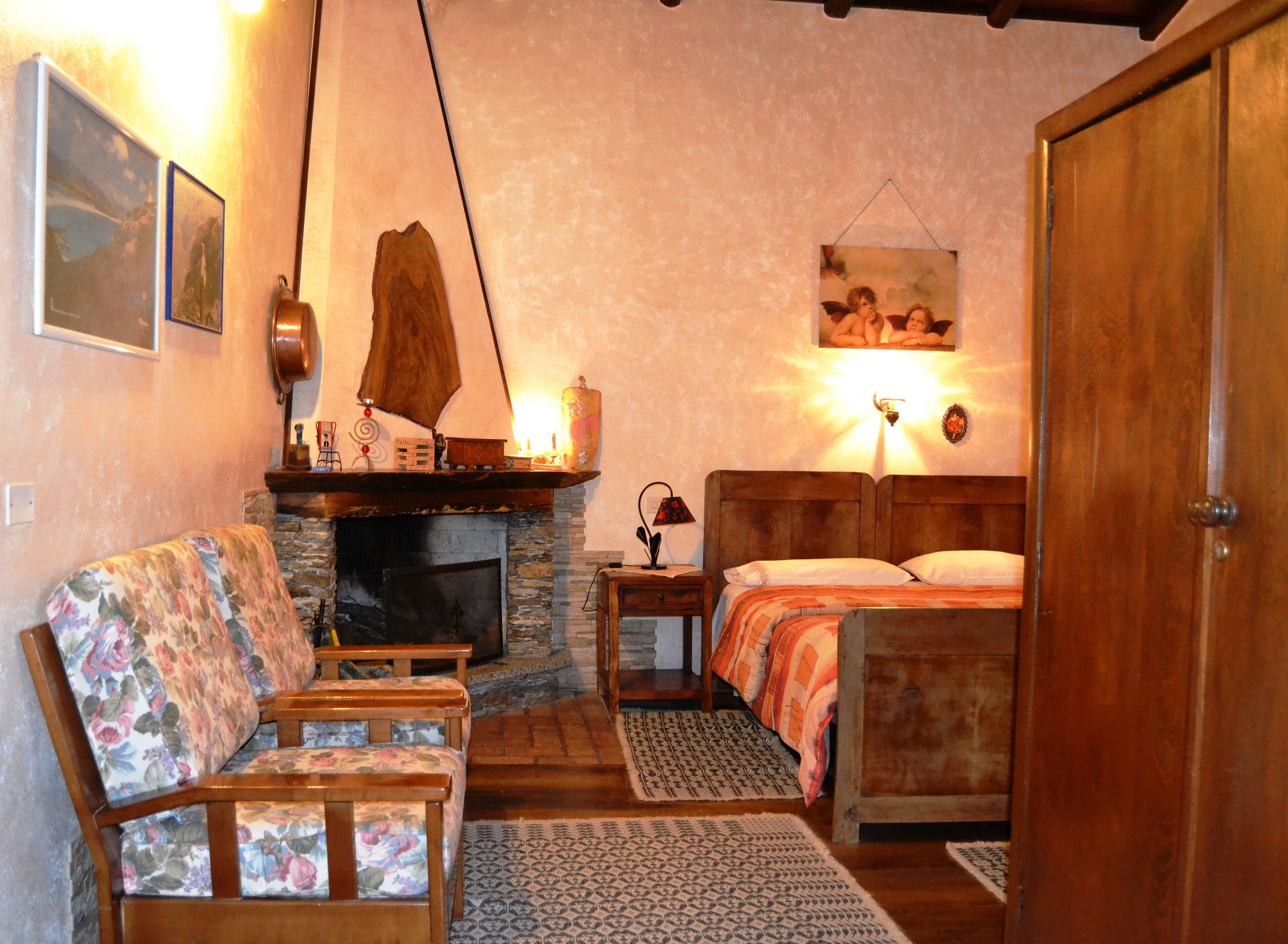 Su Foxile Chalet with BBQ and Swimming Pool offered from 21 to 24 August