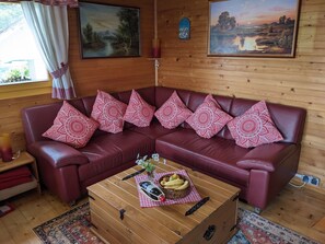 Smart TV, DVD player, books, video library - Chalet Pure Slovenia - Tranquil location - Majestic mountain views (Brezje nad Kamnikom)