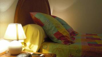 2 Schlafzimmer, BĂŒgeleisen/BĂŒgelbrett, kostenloses WLAN, BettwĂ€sche