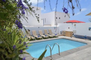 Piscine extérieure, piscine chauffée