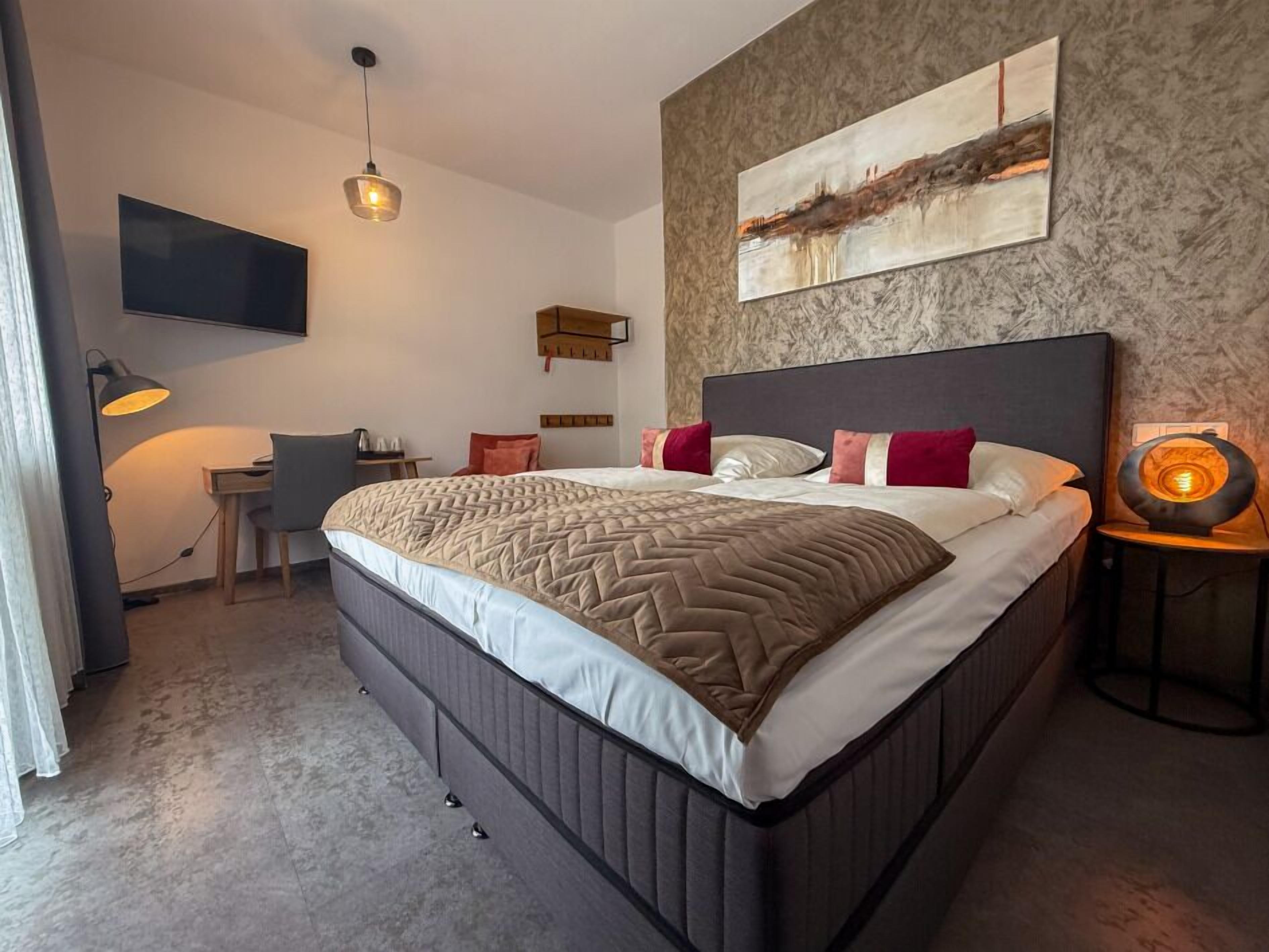 Doppia Superior | Una scrivania, postazione laptop, insonorizzazione, Wi-Fi gratuito