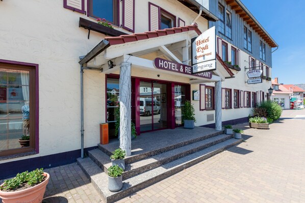 Property entrance - Hotel Eydt Kirchheim (Kirchheim)