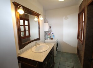 Hair dryer, towels