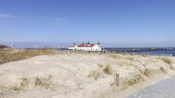 In Strandnähe, Liegestühle