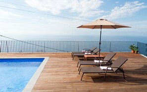 Outdoor pool, a heated pool - Casa da Manta Fajã da Ovelha (Fajã da Ovelha)