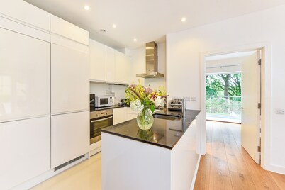 The Garden House  - a contemporary house on the edge of Petworth, South Downs 