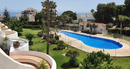 Fabulous Duplex with Sea, Pool & Garden Views - 2 min walk from beach