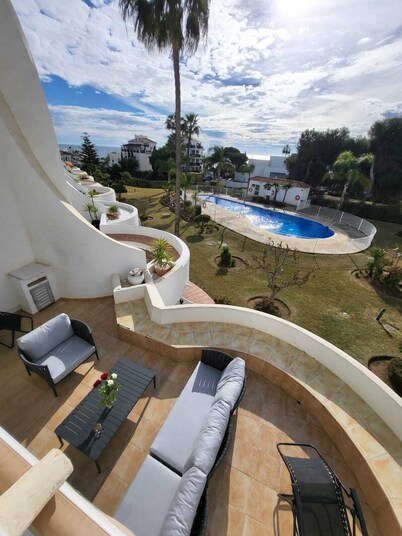 Fabulous Duplex with Sea, Pool & Garden Views - 2 min walk from beach