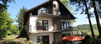 Gemütliche, komfortabel ausgestattete Wohnung für bis zu 7 Personen mit Balkon