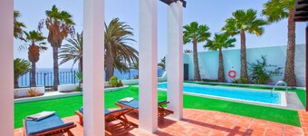 Villa avec piscine privée chauffée donnant sur l'océan