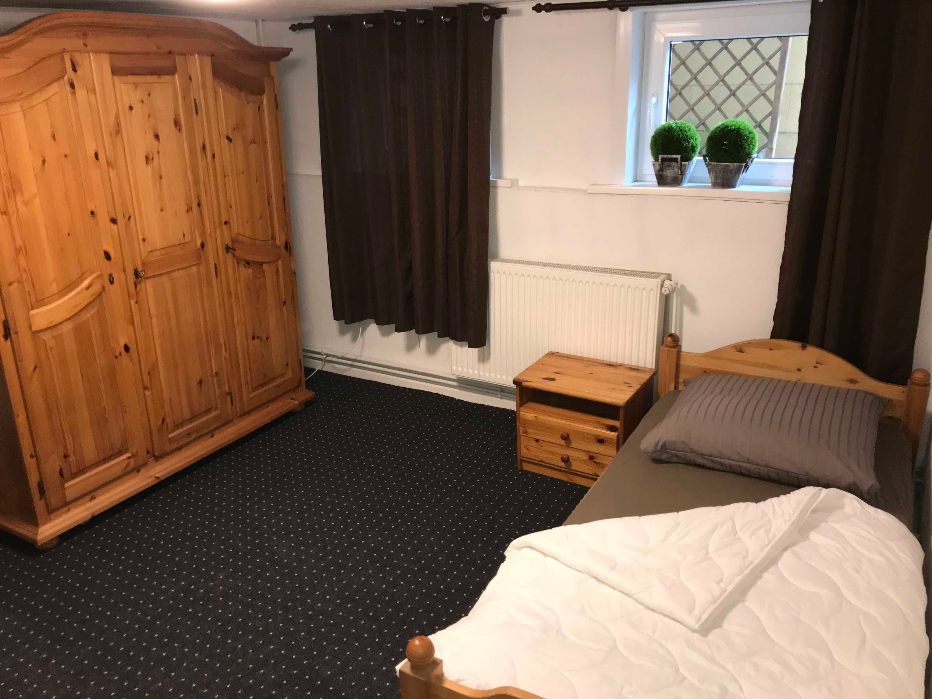 6 Schlafzimmer, WLAN, Bettwäsche