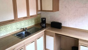 Fridge, microwave, oven - Hornburg Vacation Home, Germany (Hornburg)