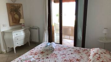 2 sovrum, strykjÀrn/strykbrÀda, gratis wi-fi och sÀngklÀder