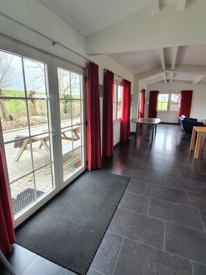 Interior - Luxury Group accommodation in a rural area with its own outdoor area. (Rijpwetering)