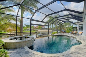Beheizter Pool