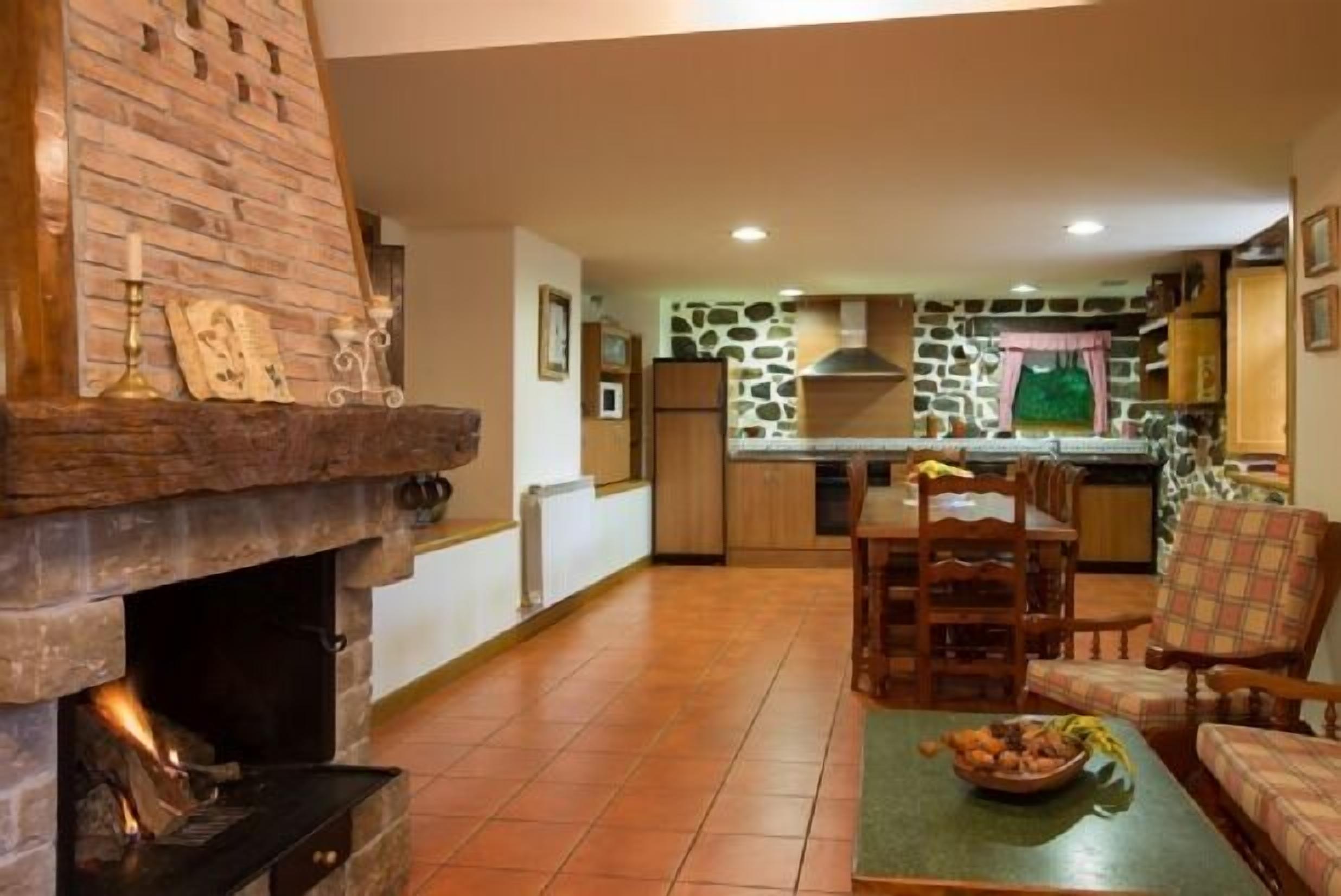 Self catering Juanbarterena for 10 people