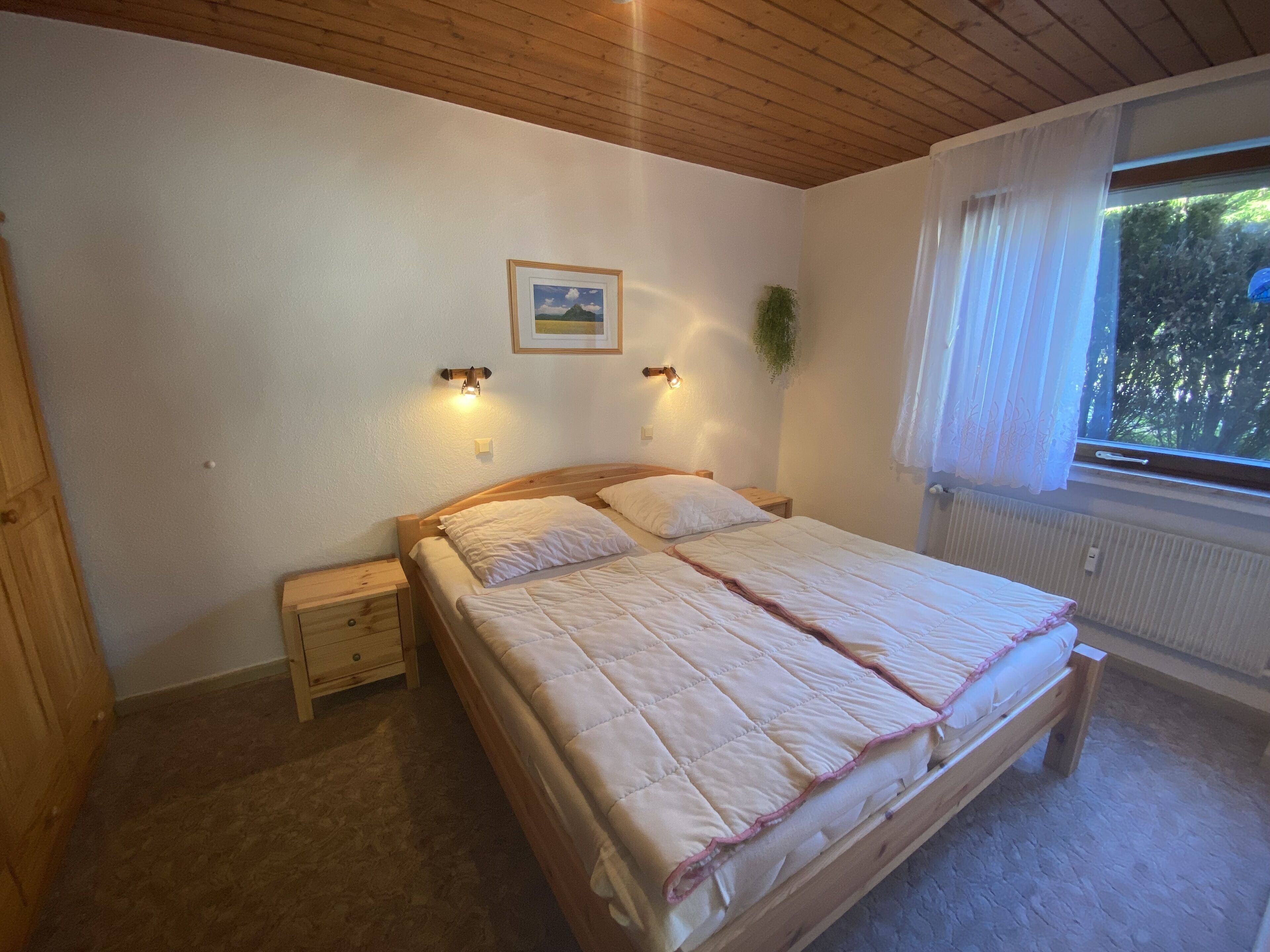 2 Schlafzimmer, Zimmersafe, Bügeleisen/Bügelbrett, kostenloses WLAN