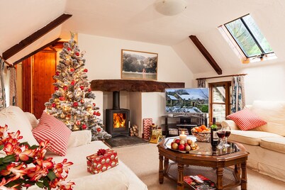 Wonderful cottage with the most beautiful surroundings located in South Devon