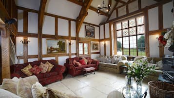 Smart TV, table football, ping pong, books