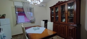 Dining - Casa Vacanze 23 - 1° piano (Fiumefreddo Sicilia)