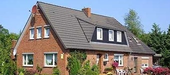 Huoneisto - Ferienhaus Zur Schmiede