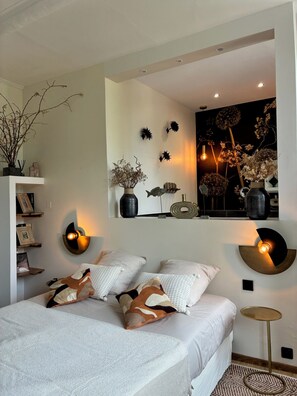 3 chambres, fer et planche à repasser, lit parapluie, Wi-Fi gratuit