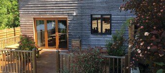 Tranquil retreat for  two in the Heart Of Rural Mid Wales.