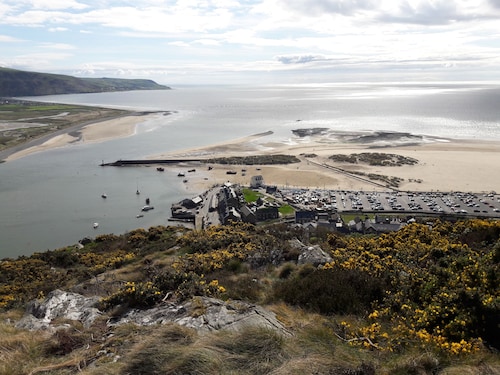 Familienfreundliches 1711 Steinhaus im Stadtzentrum