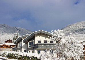 Exterior - Chalet Bergbach: ultimate holiday feeling in your own home! (Piesendorf)