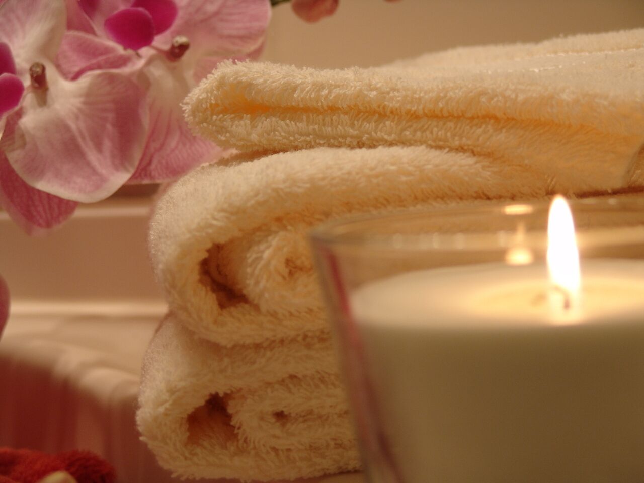 High standard, central location between Cologne and Duesseldorf