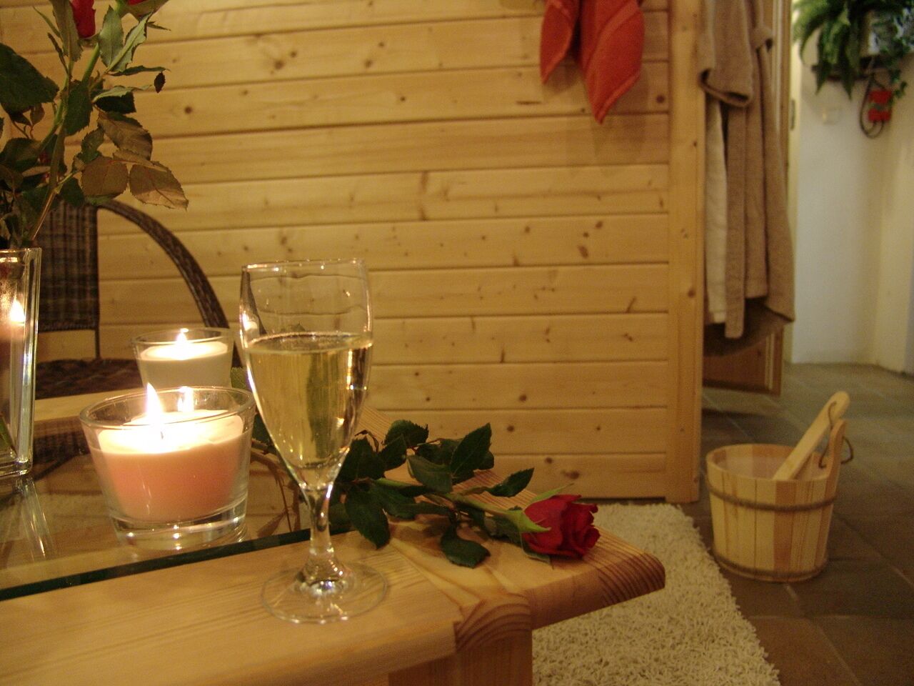 High standard, central location between Cologne and Duesseldorf