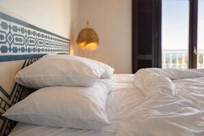 2 Schlafzimmer, Zimmersafe, Schreibtisch, Bügeleisen/Bügelbrett
