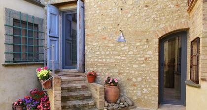 Holiday home in the Florentine Chianti half an hour from Florence