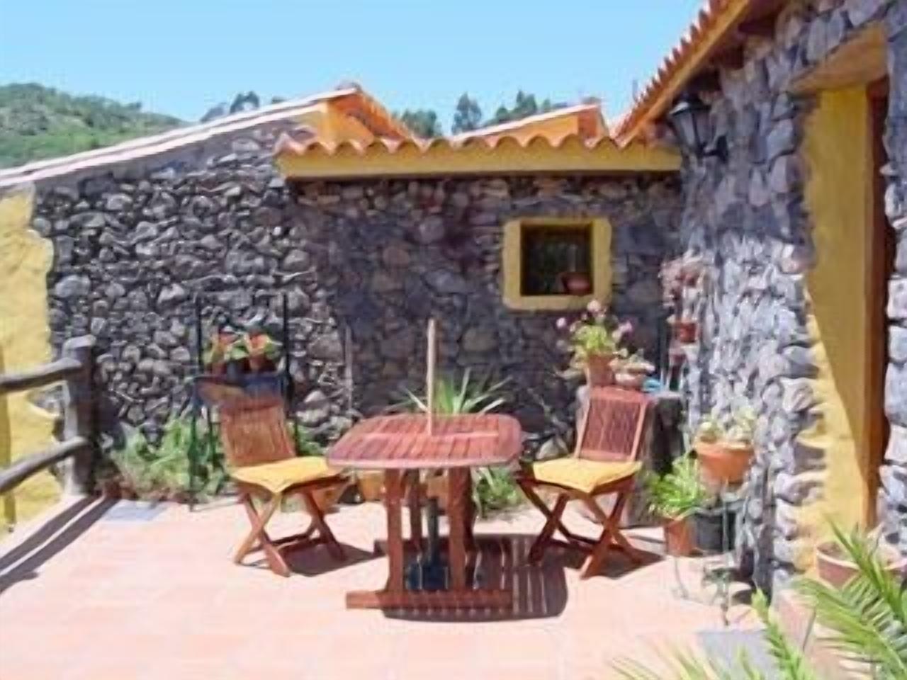 Self catering Finca Doramas for 2 people