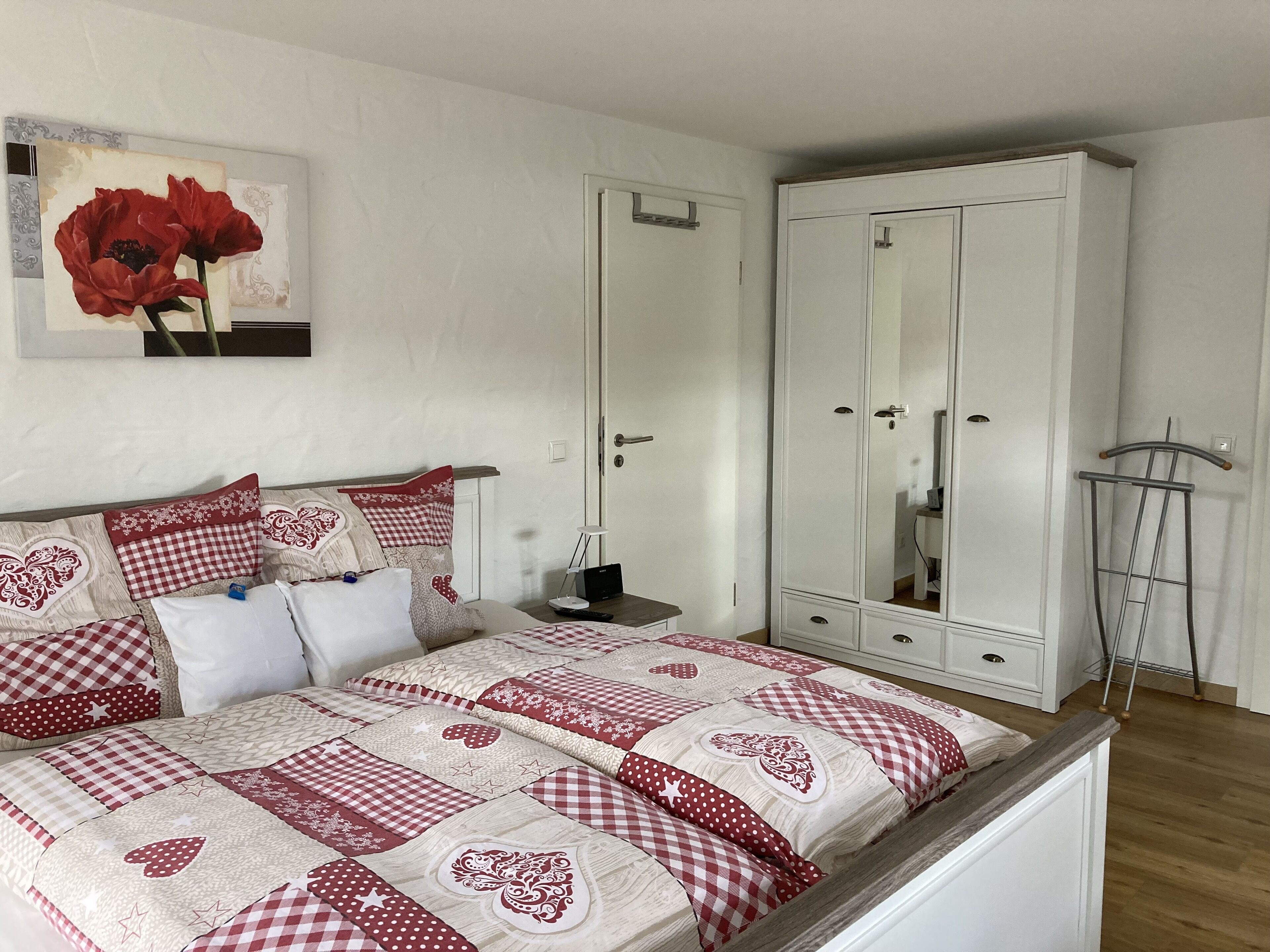 Bright, beautiful double room with a wide view in a quiet location