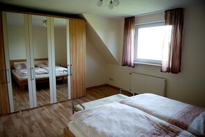2 soverom, strykejern/-brett, wi-fi (inkludert) og sengetøy