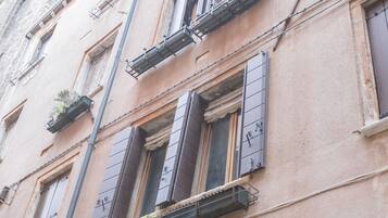 DĂ©tail de lâextĂ©rieur