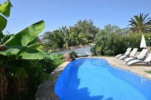 Pool - Beautiful and cozy Villa with pool, ideal for a family. 6 Pax (Tarifa)