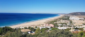 Beautiful and cozy Villa with pool, ideal for a family. 6 Pax