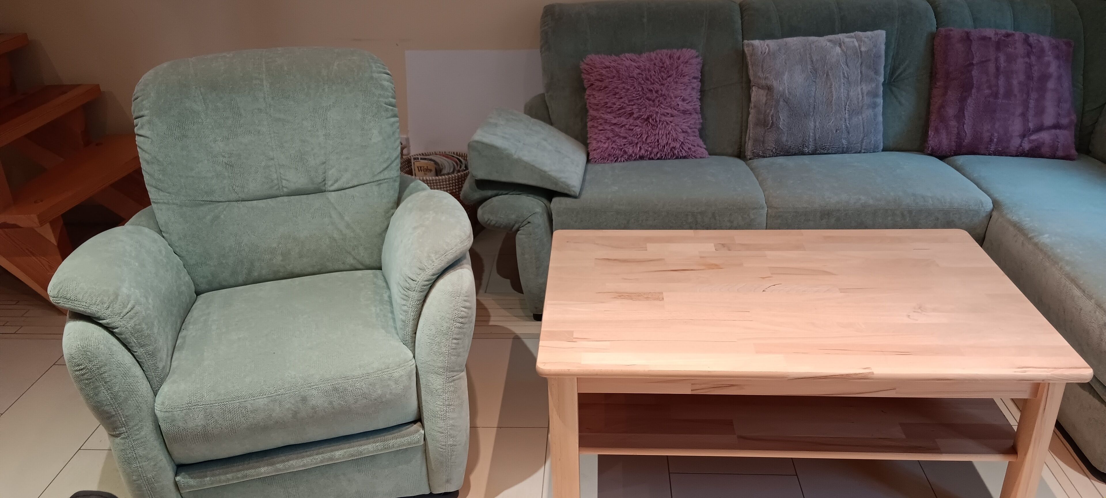 Smart TV, reproductor de DVD, libros y videoteca 