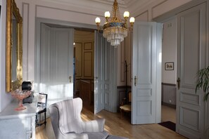 Interior - Superb character duplex in the European district (Ixelles)