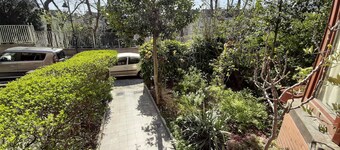 Superb character duplex in the European district