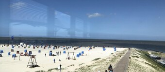 Modernt, stort hus med bastu och öppen spis - 900 m till Nordsjön stranden, gratis WiFi