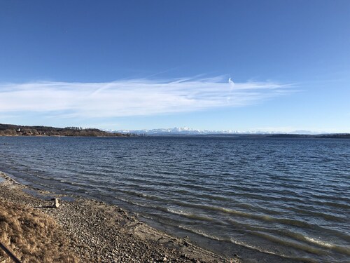 Idyllic apartment, central near the lake