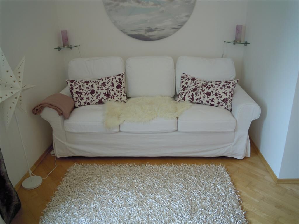 Smart-TV, Kamin, DVD-Player, Stereoanlage