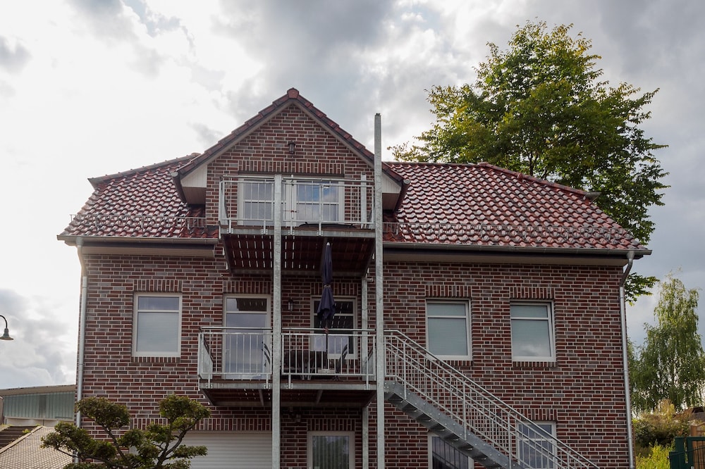 New 1a apartment "Zum Laternenberg" Mecklenburg Lake District, Rheinsberg by boat!
