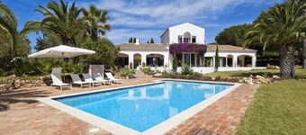Casa Blanca - a dream home in the Algarve