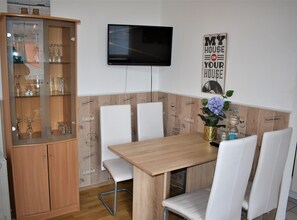 Dining - Great price in the old town and center, nice view, central, cozy with heart (Heidelberg)