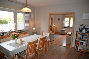 Dining - Vacation home Lilli 35610 - Holiday home Lilli (Uplengen)