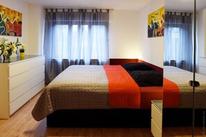 1 quarto, ferros/tábuas de passar roupa, acesso à internet